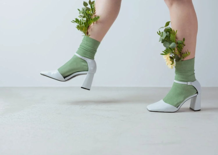 City Wanderers: Capturing the Latest Street Style TrendsIntroduction to Street Style