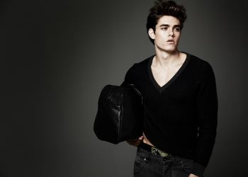 10 Common Makeup Mistakes to Avoid for Flawless ApplicationIntroduction to Makeup Mistakes